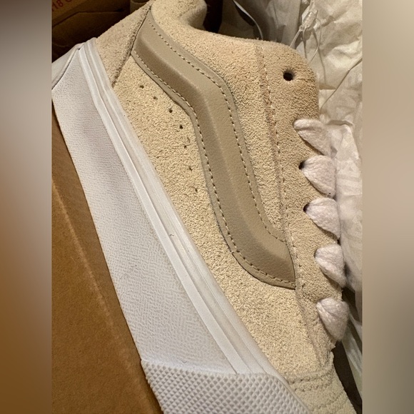 NIB Vans Knu Skool Tri Tone Vintage White Suede Sneakers Size 6.5 - Picture 4 of 5